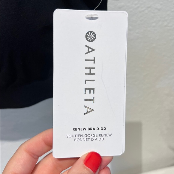 NEW Athleta Renew Bra - Black - Size Medium for D-DD Cup - Picture 2 of 9